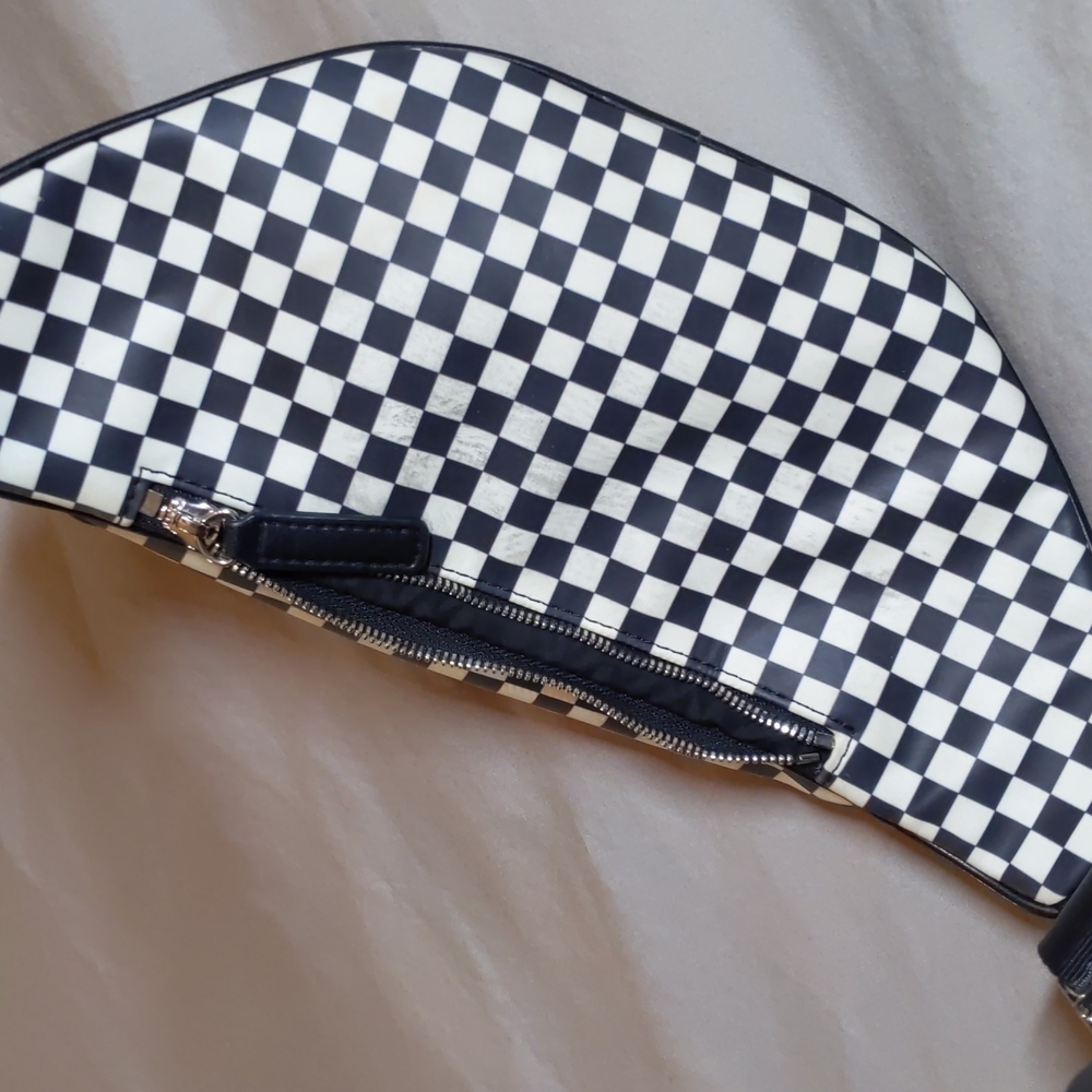 FODOKO Black & White Checkered Crossbody Bag - Slouchy Fanny Pack Belt Bag For Women, 11.42" X 5.2" X 7.5"